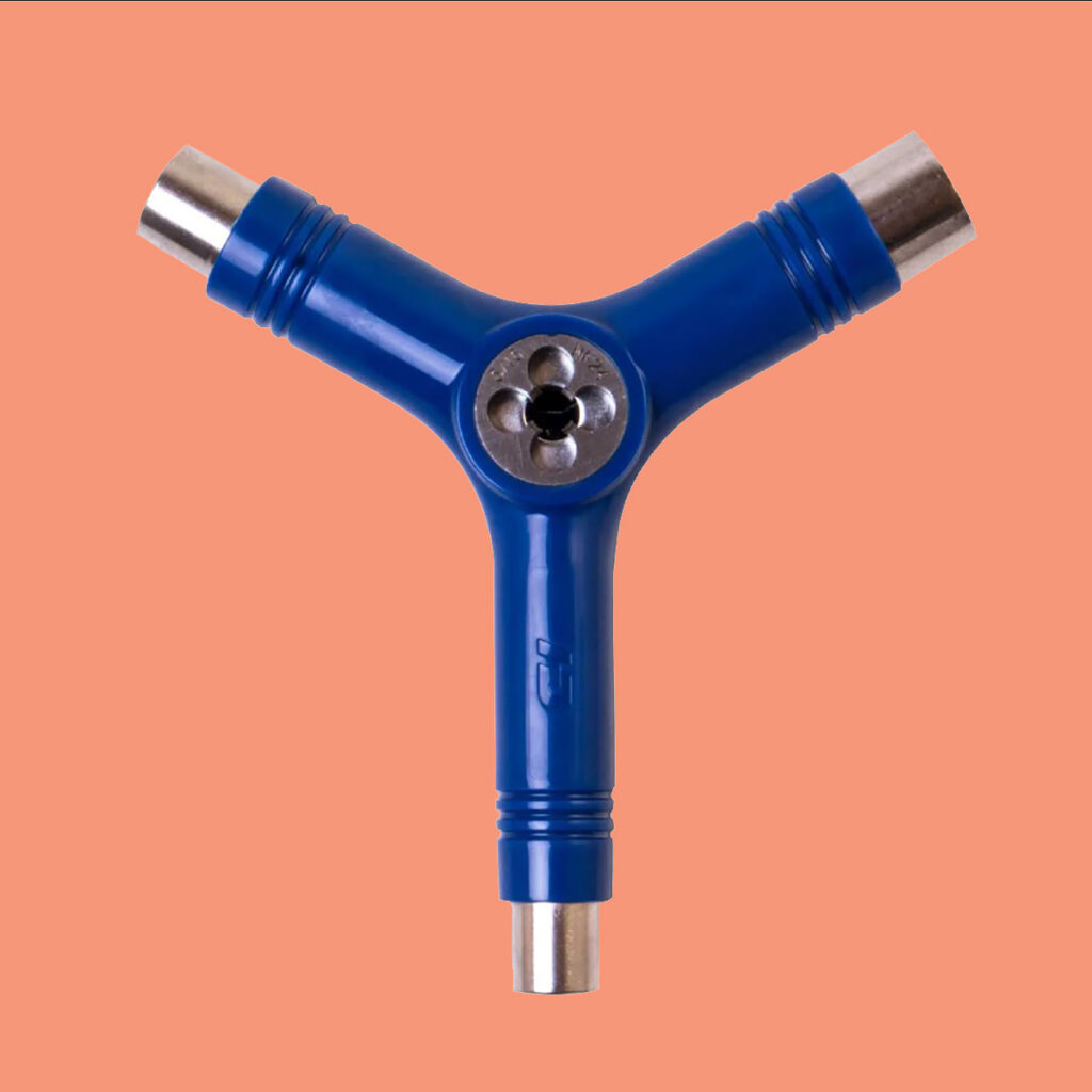 Un accesorio pequeño pero indispensable una herramienta multifuncional